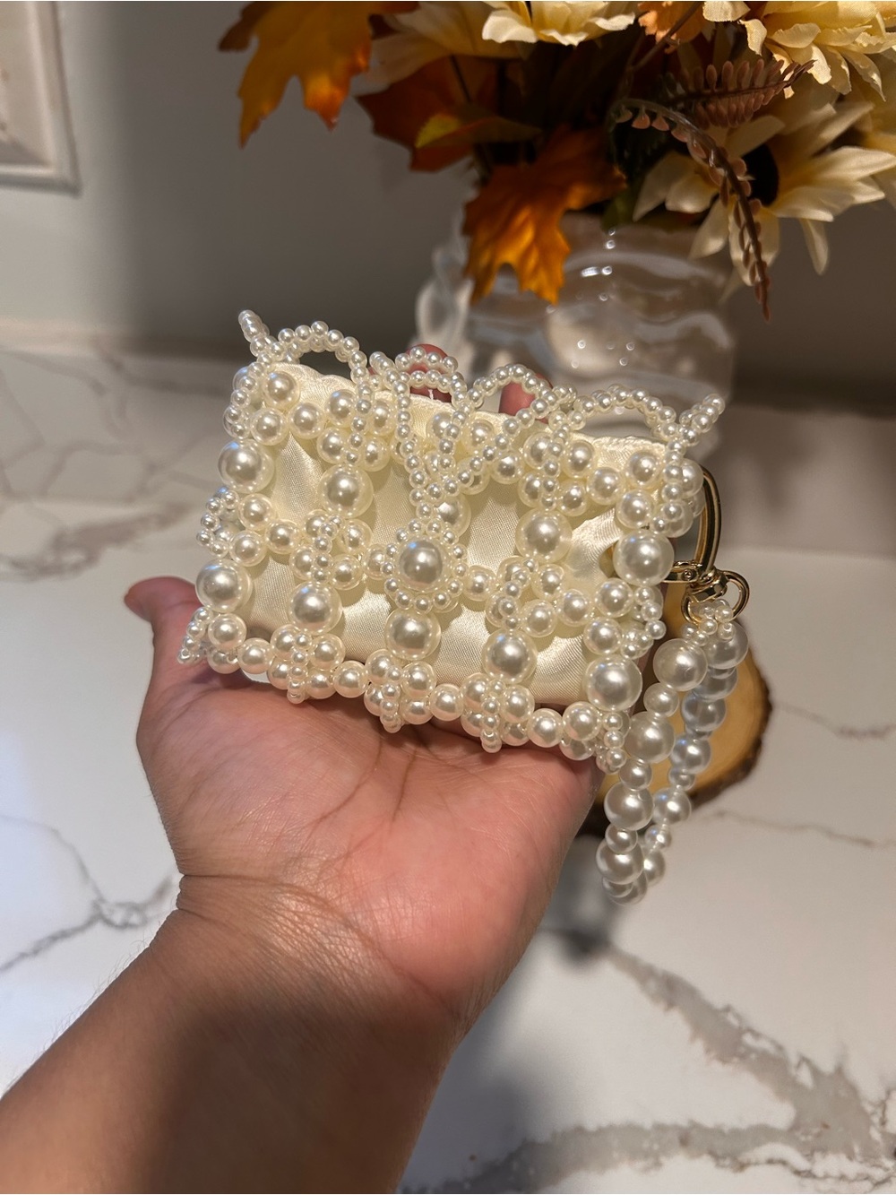 RARE Handmade Pearl Beaded Mini Wallet Card Holder Bag Charm Keychain White